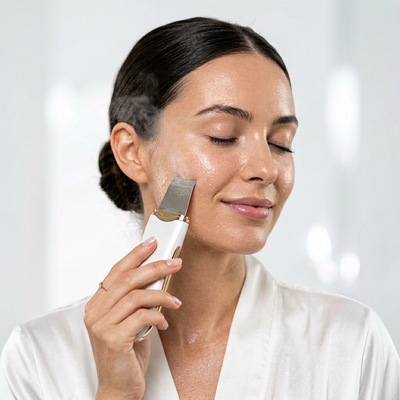 Ultrasonic Skin Scrubber 3-in-1 — Deep Cleanse, Exfoliate & Glow